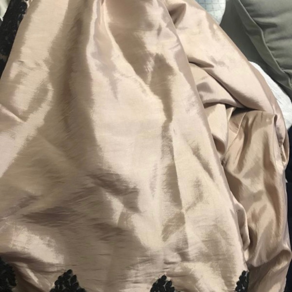 Dress Size 20 - Picture 4 of 5